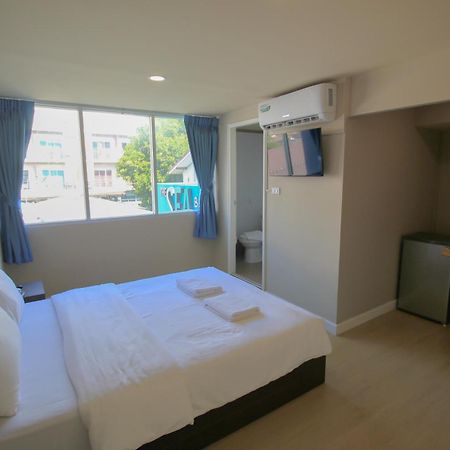 The Sea Bangsaen Hotel Exterior foto