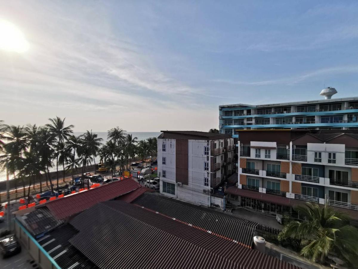 The Sea Bangsaen Hotel Exterior foto