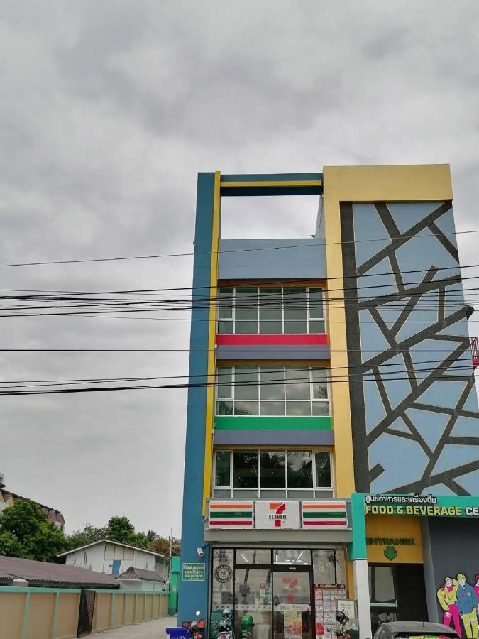The Sea Bangsaen Hotel Exterior foto