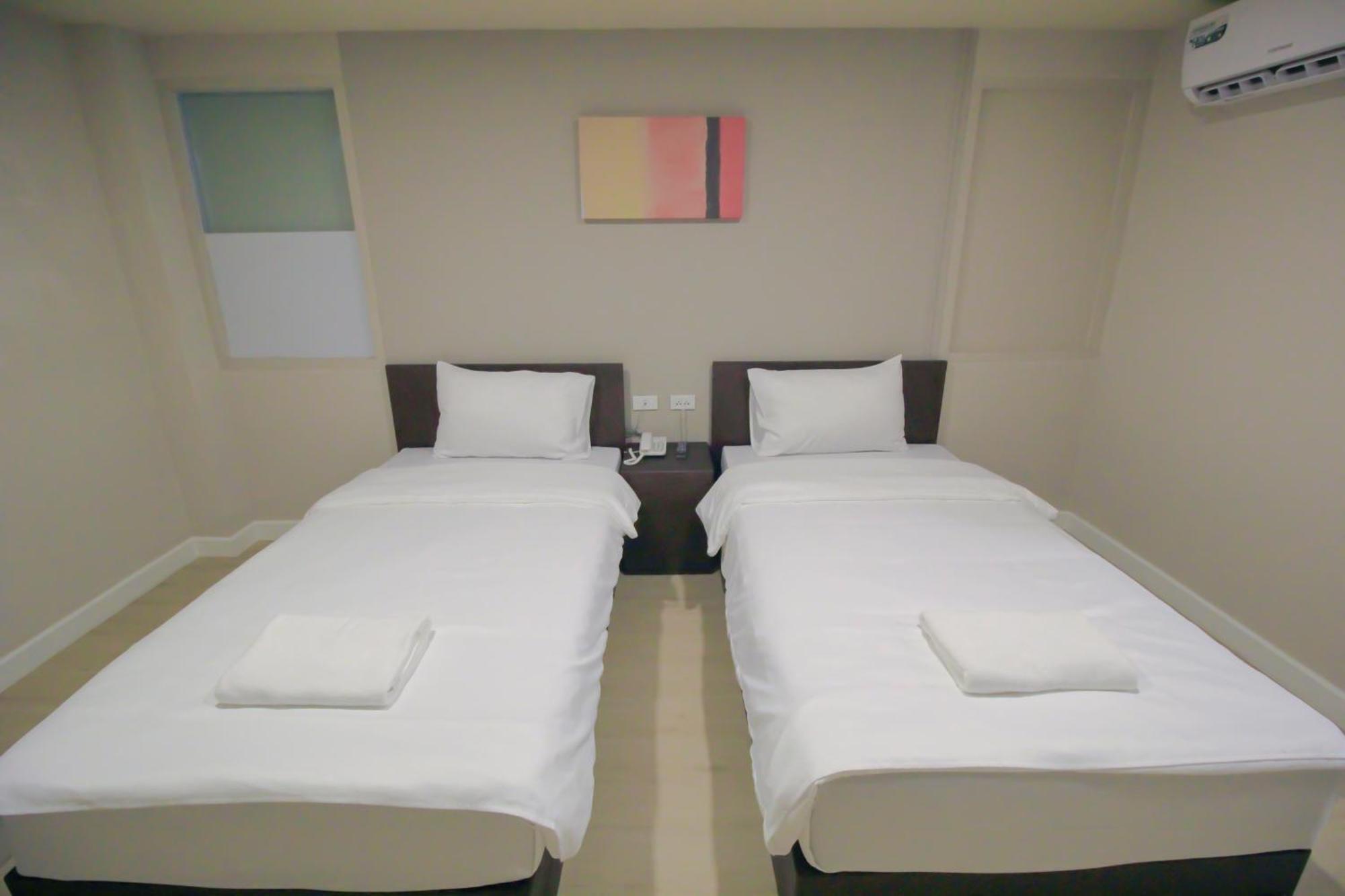 The Sea Bangsaen Hotel Exterior foto